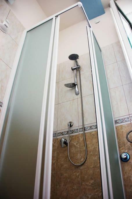 The Twins Rooms In Trapani 1 Экстерьер фото