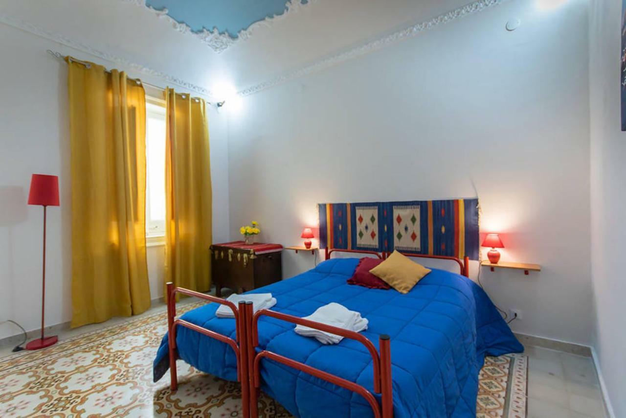 The Twins Rooms In Trapani 1 Экстерьер фото